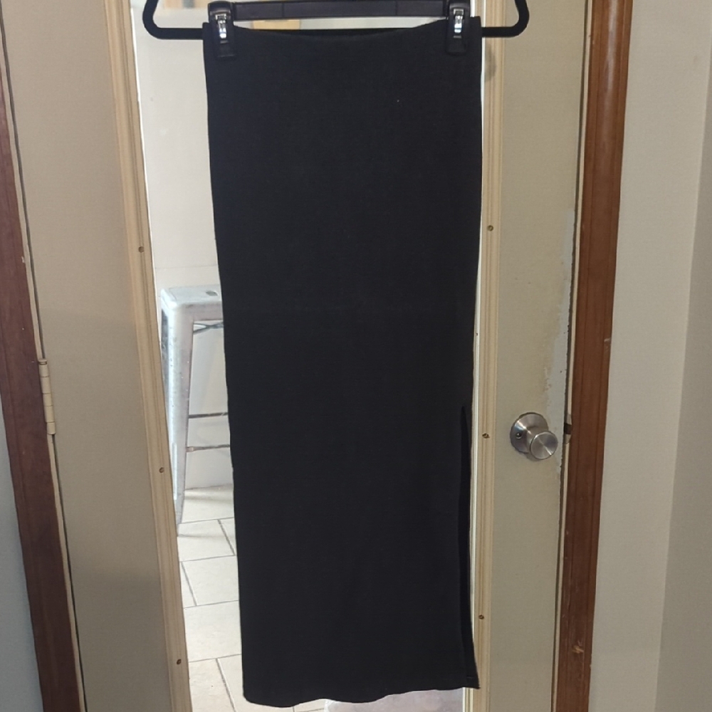 Elegant Black Women's Skirt